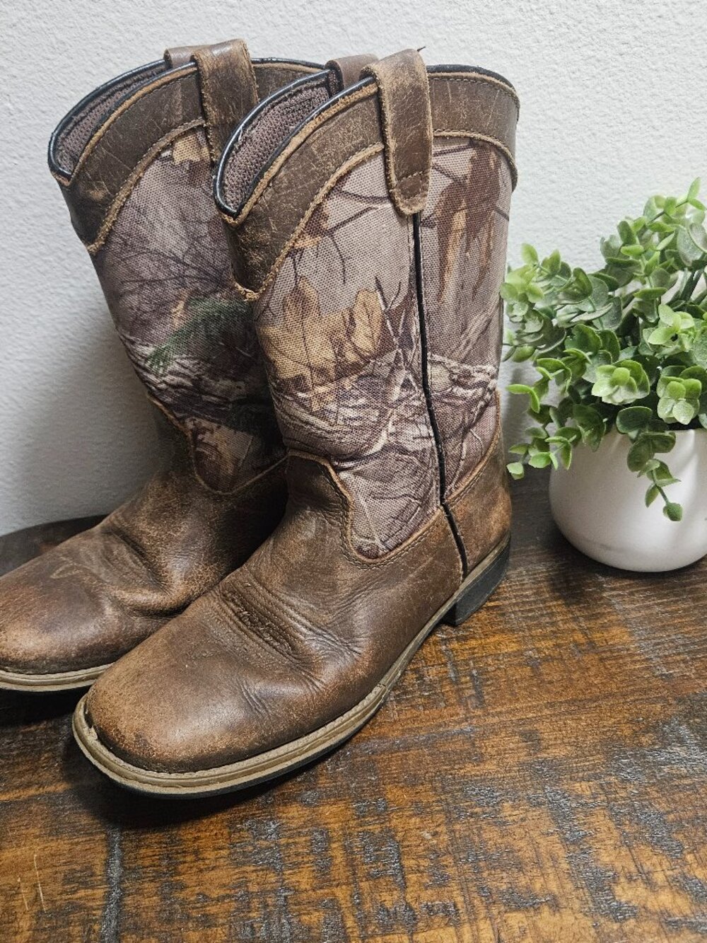 Boys Camo Austin Cowboy Boots Size 1